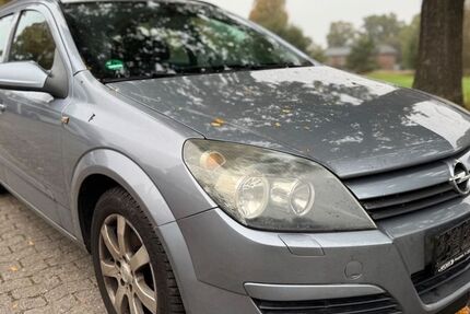 Opel Astra 159.495 km 999 € Buxtehude 21614