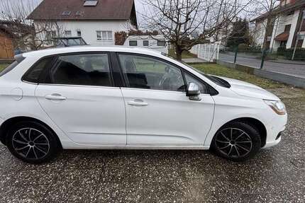 Citroen C4 157.000 km 3.999 &euro; Kalbach 36148
