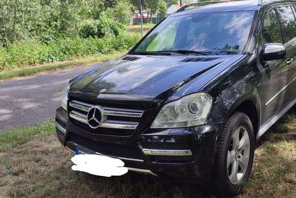 Mercedes-Benz GL 350 178.000 km 16.555 € Cottbus 03044