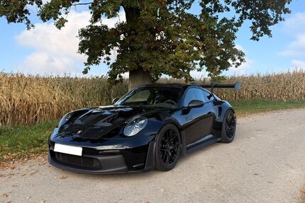 Porsche 992 5.800 km 308.900 &euro; München 81677