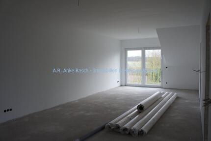 Wohnung Arneburg - 3 Zimmer, 75 m&sup2;, 750&euro; | Angebot:25882148