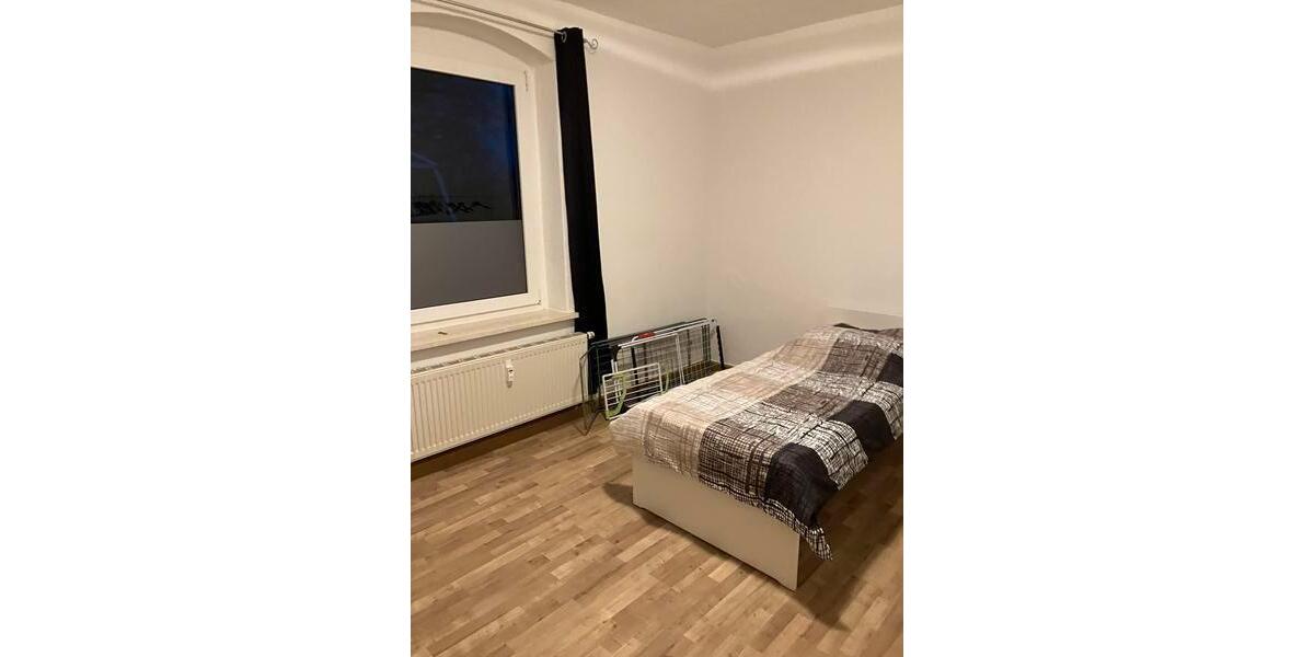 Etagenwohnung Zwickau Zwickau-West - 3 Zimmer, 63 m&sup2;, 252&euro; | Angebot:26040148