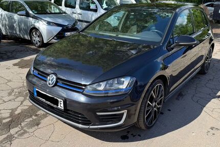 VW Golf 212.000 km 10.900 &euro; Hamburg 20539