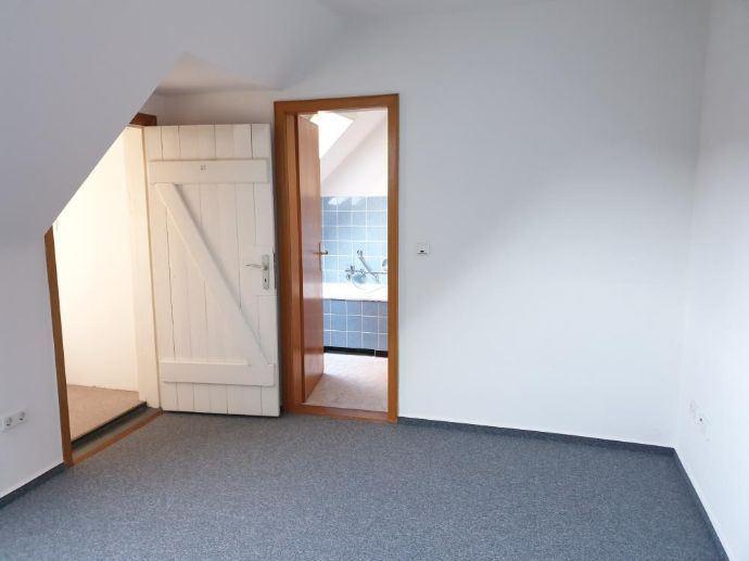 Dachgeschoßwohnung Jever - 2 Zimmer, 61 m&sup2;, 475&euro; | Angebot:26645684