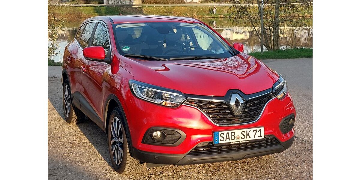 Renault Kadjar 68.000 km 18.390 &euro; Konz 54329