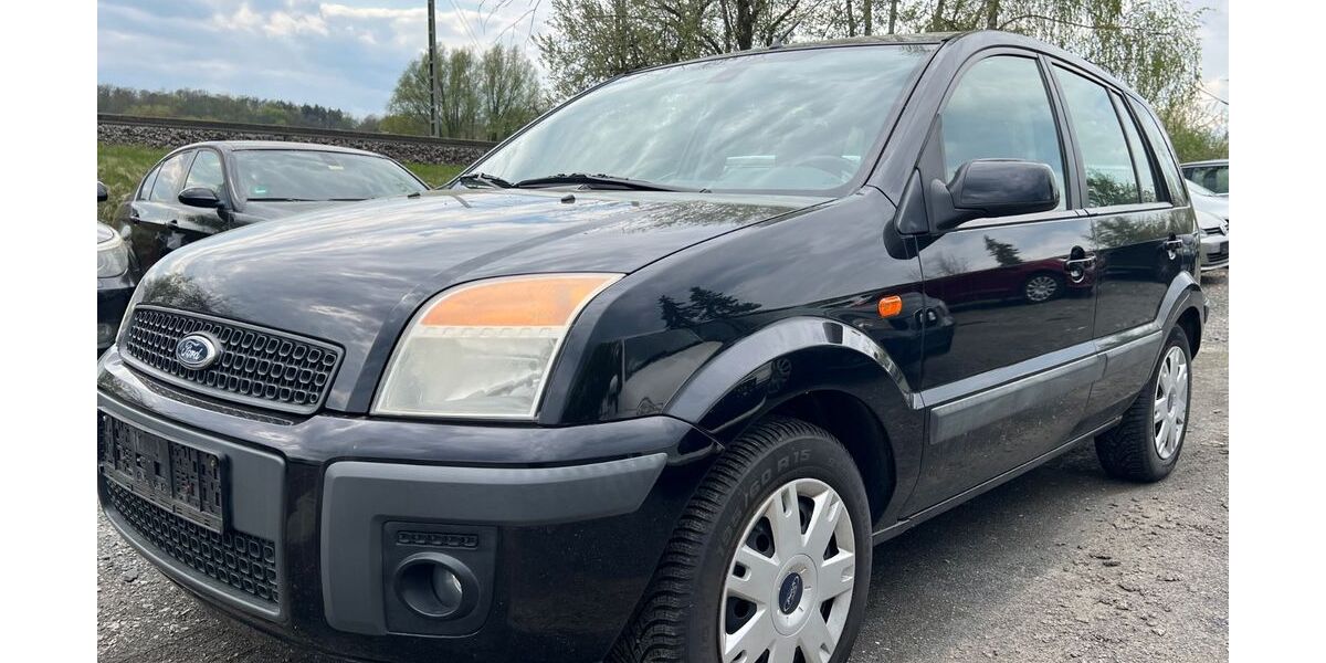 Ford Fusion 145.000 km 1.999 &euro; coburg 96450