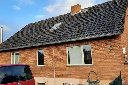 Haus Hessisch Oldendorf - 6 Zimmer, 200 m&sup2;, 250.000&euro; | Angebot:26623998