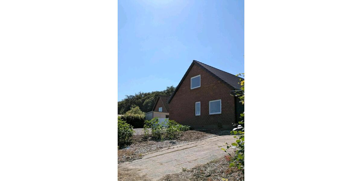 Einfamilienhaus Süderlügum - 6 Zimmer, 184 m&sup2;, 152.000&euro; | Angebot:27083626