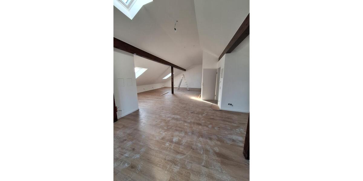Dachgeschoßwohnung Welschbillig - 2 Zimmer, 110 m&sup2;, 410.000&euro; | Angebot:25893050