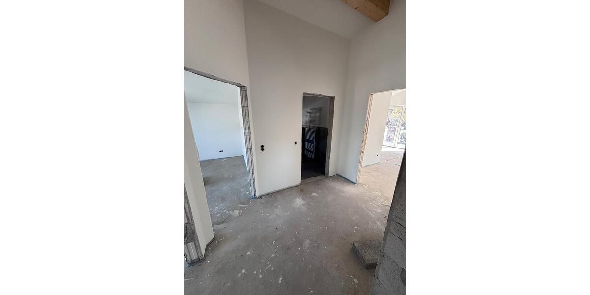 Dachgeschoßwohnung Edewecht - 3 Zimmer, 77 m&sup2;, 890&euro; | Angebot:26399688