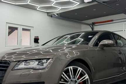 Audi A7 180.000 km 17.450 &euro; Altdorf 84032