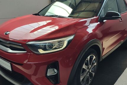 Kia Stonic 81.950 km 11.990 &euro; Neustadt a. d. Weinstr. 67435