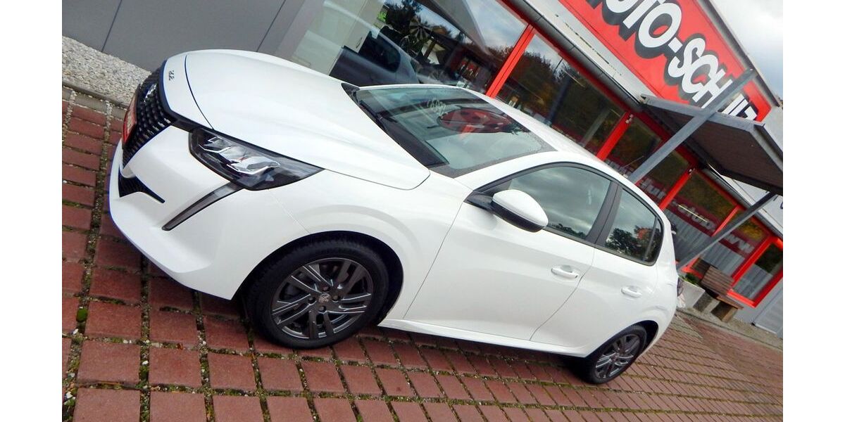 Peugeot 208 18.000 km 14.950 &euro; Pirna/ Dresden 01796