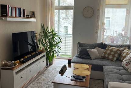 #2-Raum-Wohnung #Balkon #Tageslichtbad 2 zimmer