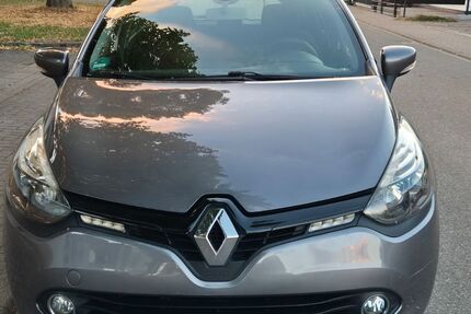 Renault Clio 122.000 km 5.888 &euro; Kippenheim 77971
