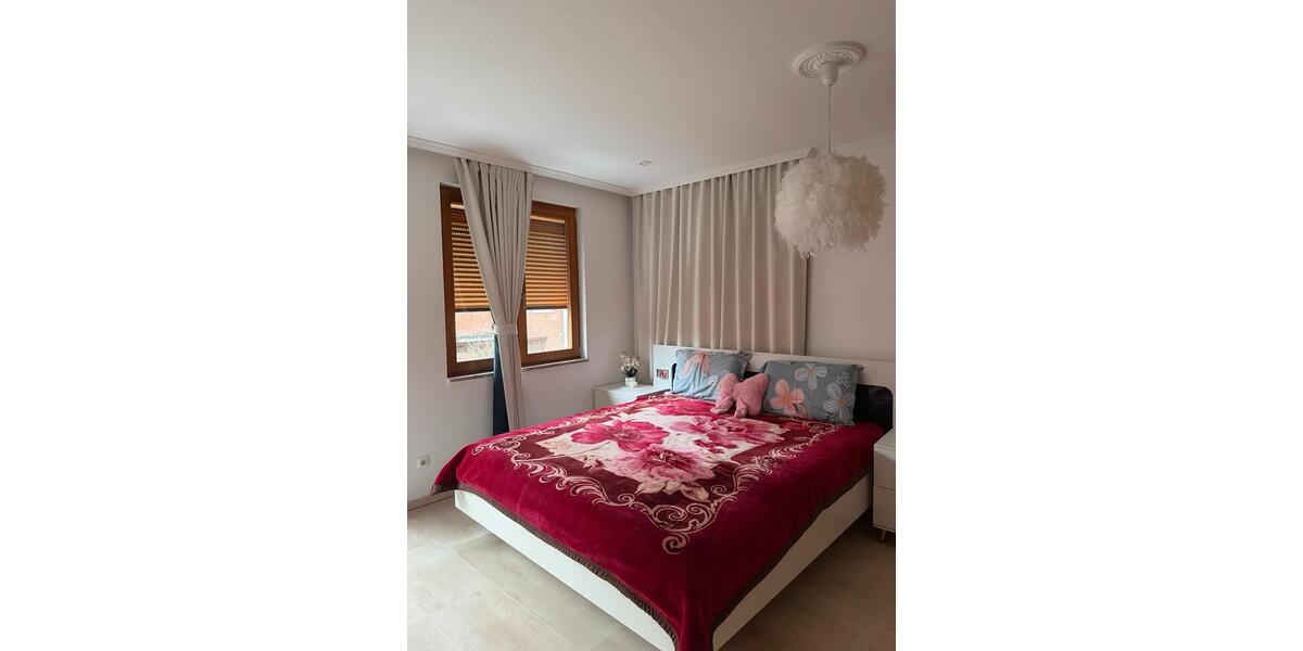 Reihenhaus Lübeck Sankt Lorenz Nord - 6 Zimmer, 150 m&sup2;, 1.790&euro; | Angebot:25570262