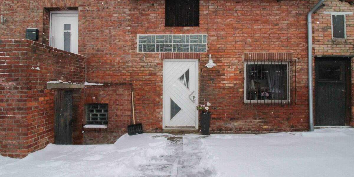 Modernisiertes Einfamilienhaus mit Einliegerwohnung und großem Grundstück in Ilsede 6 zimmer