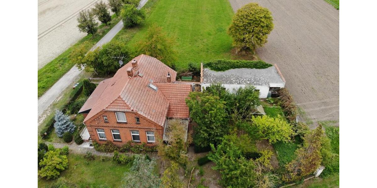 Einfamilienhaus Tangerhütte - 6 Zimmer, 150 m&sup2;, 125.000&euro; | Angebot:27143773