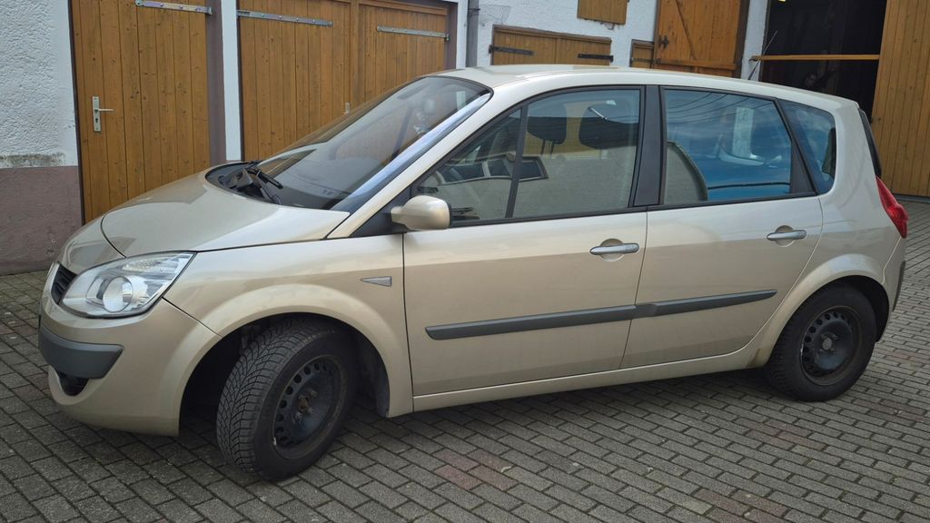 Renault Scenic 149.800 km 2.749 &euro; Geithain 04643