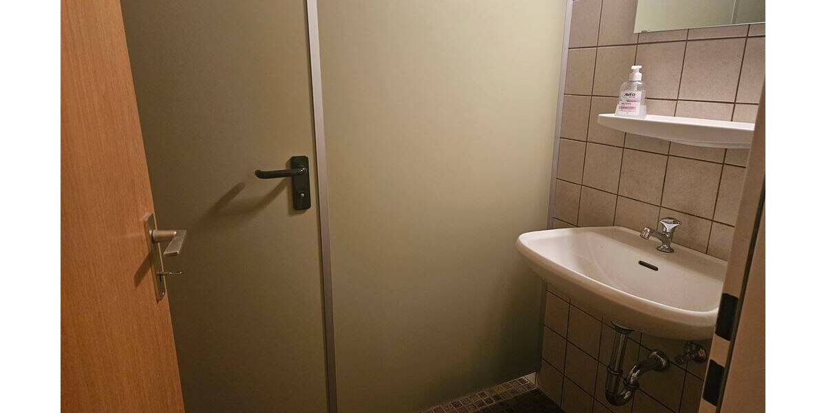 Gewerbeobjekt Heidenheim Innenstadt - 3 Zimmer, 106 m&sup2;, 225.000&euro; | Angebot:26155156