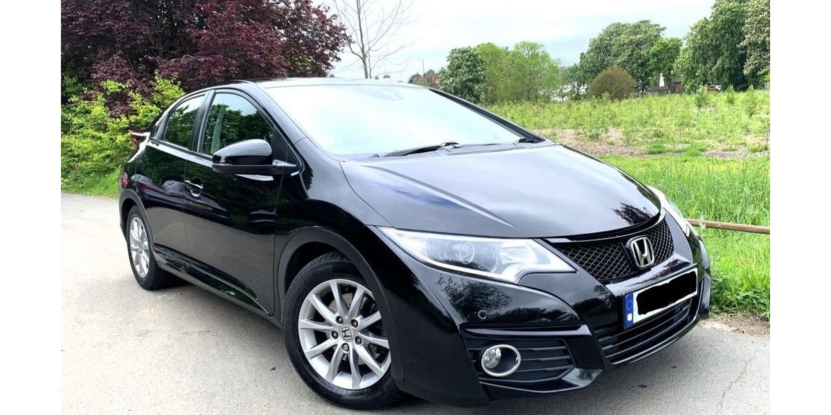 Honda Civic 195.000 km 10.100 &euro; Bitz 72475