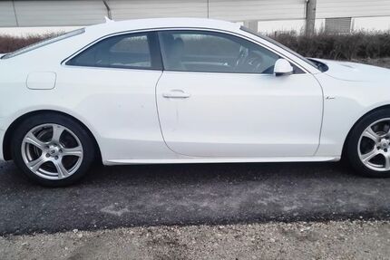 Audi A5 338.000 km 5.900 € Albstadt 72461