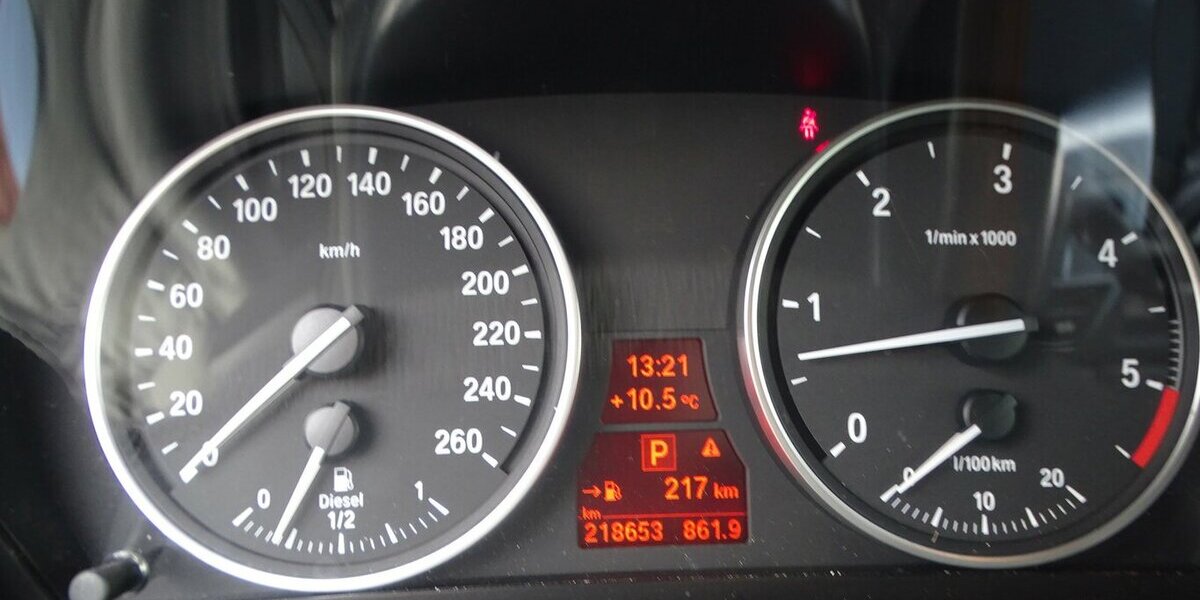 BMW X5 xDrive40d Panoramadach, Leder, Rückfahrkamera, 218.446 km 10.890 &euro; Rodgau 63110