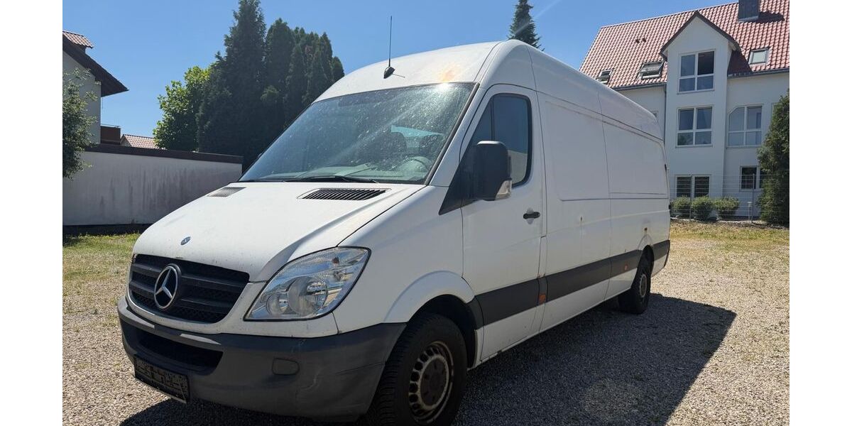 Mercedes-Benz Sprinter 278.000 km 7.900 &euro; Mering 86415