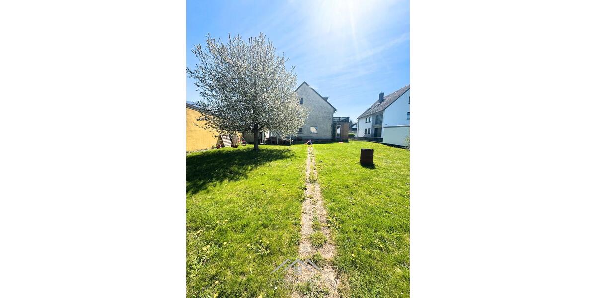 Dachgeschoßwohnung Hessisch Oldendorf - 3 Zimmer, 85 m&sup2;, 750&euro; | Angebot:26591128