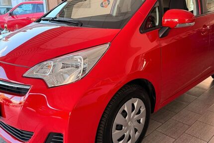 Toyota Verso-S 45.891 km 11.500 &euro; Grefrath-Oedt 47929