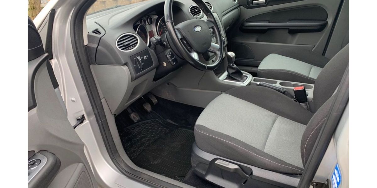 Ford Focus 175.000 km 5.890 &euro; Maintal 63477