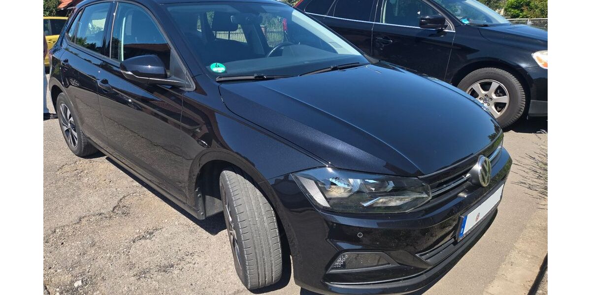 VW Polo 69.000 km 8.950 &euro; Meine 38527