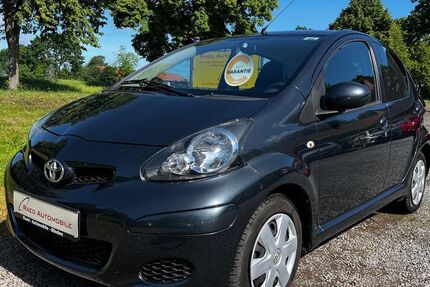 Toyota Aygo (X) 66.370 km 3.890 &euro; Minden 32425