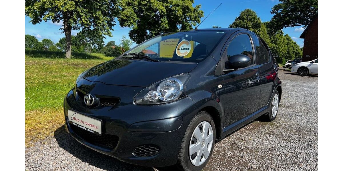 Toyota Aygo (X) 66.370 km 3.890 &euro; Minden 32425