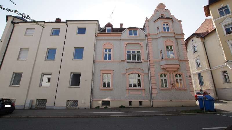 Etagenwohnung Straubing - 4 Zimmer, 153 m&sup2;, 980&euro; | Angebot:27314793