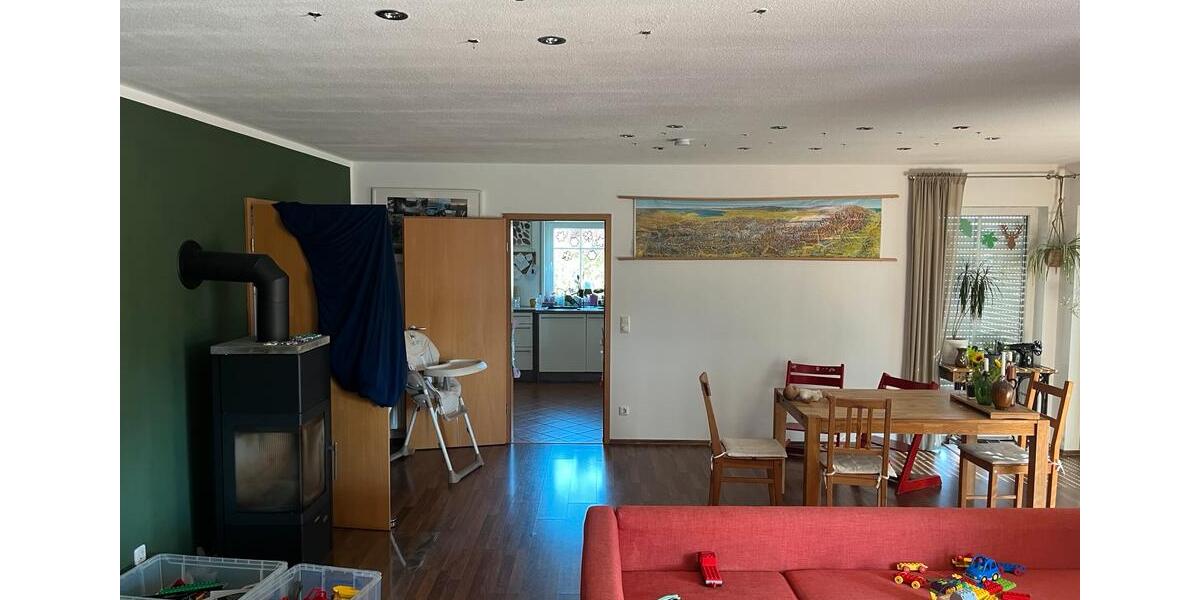 Einfamilienhaus Altdorf bei Nürnberg - 4.5 Zimmer, 150 m&sup2;, 1.700&euro; | Angebot:26640561