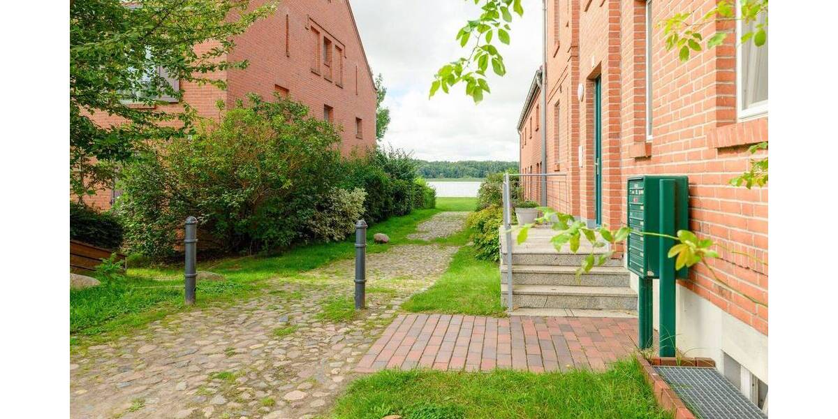 Etagenwohnung Neuruppin Karwe - 5 Zimmer, 170 m&sup2;, 659.000&euro; | Angebot:26030015