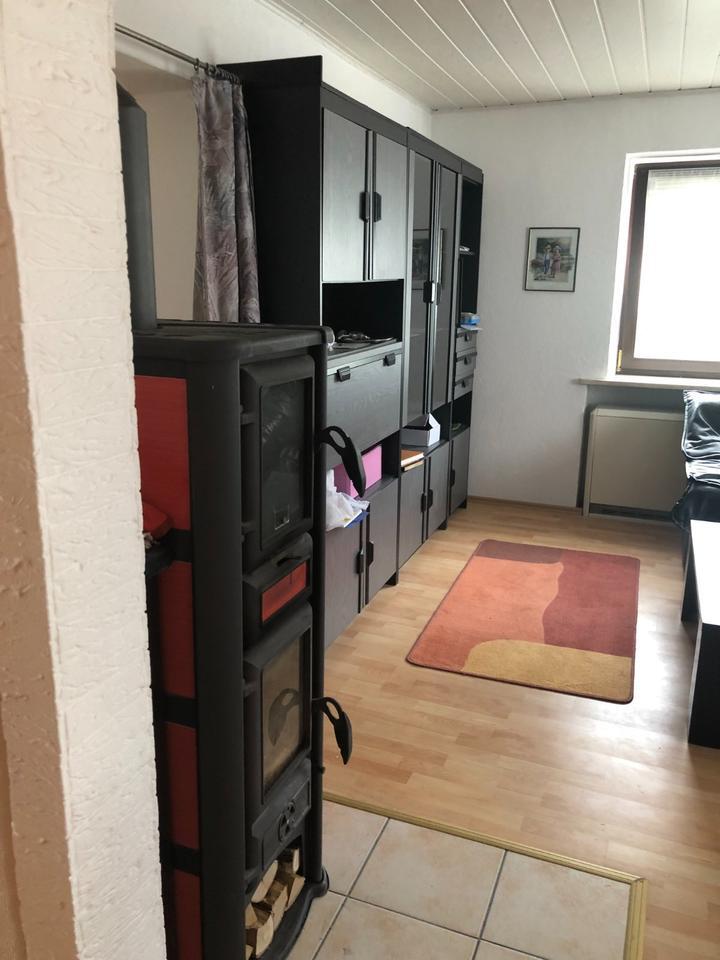 Mü Denning.Kleines älteres Stadthaus DHH 2 WHG EG1. StockDG