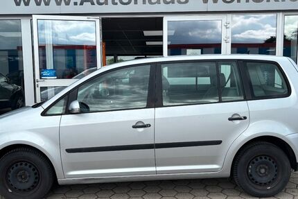 VW Touran 189.000 km 1.970 &euro; Winsen (Luhe) 21423