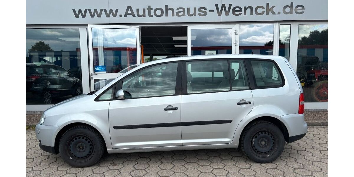 VW Touran 189.000 km 1.970 &euro; Winsen (Luhe) 21423