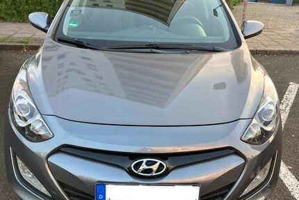 Hyundai i30 104.000 km 5.000 &euro; Bamberg 96050