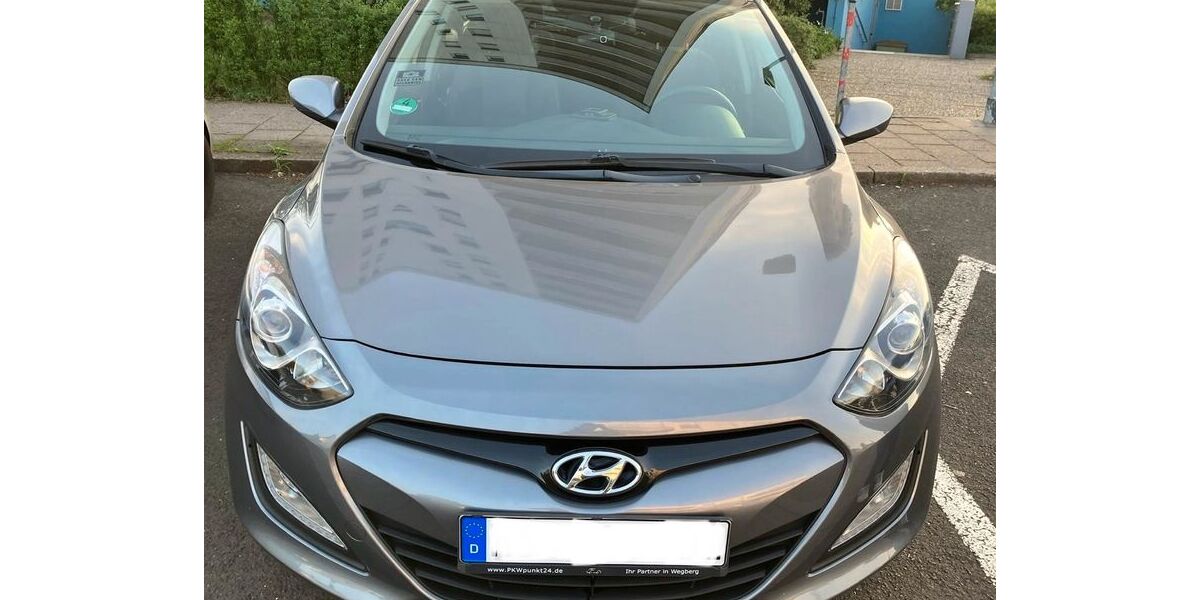 Hyundai i30 104.000 km 5.000 &euro; Bamberg 96050