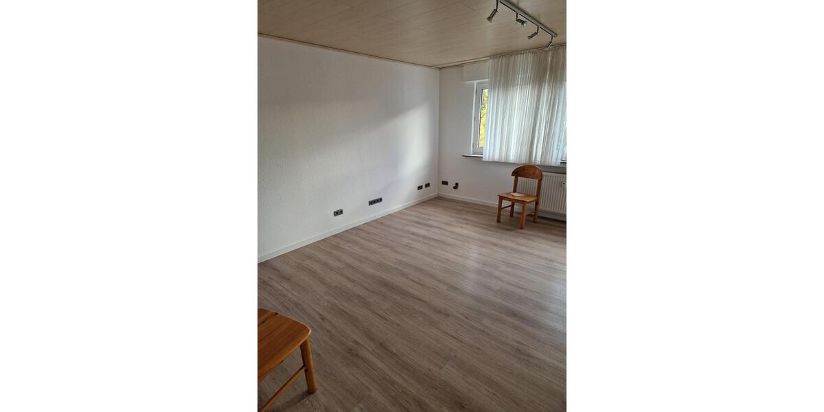 Dachgeschoßwohnung Arnsberg Obereimer - 3 Zimmer, 71 m&sup2;, 550&euro; | Angebot:26041000