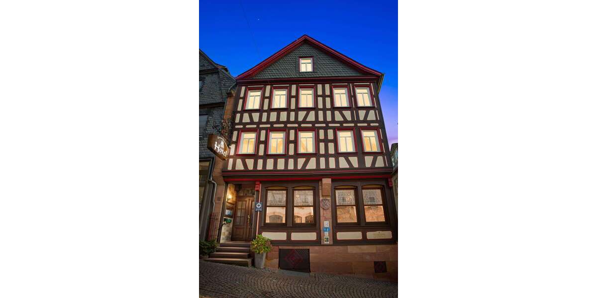 Gastronomie in Gelnhausen 1.495.000 € 1200 m² zimmer