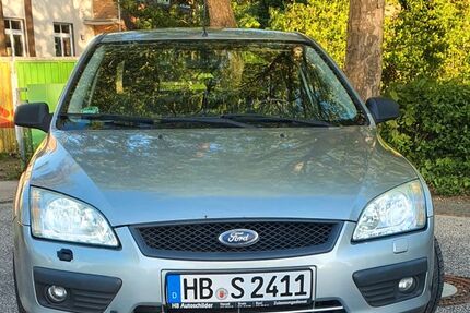 Ford Focus 147.900 km 2.299 &euro; Bremerhaven 27574