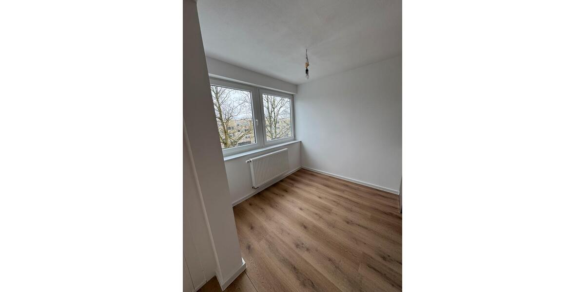 Etagenwohnung Hemmingen - 3.5 Zimmer, 85 m&sup2;, 1.275&euro; | Angebot:24864726