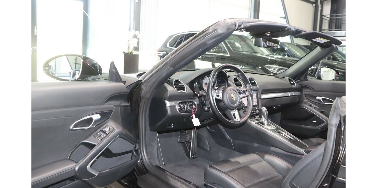 Porsche Boxster 718 S SPORT-CHRONO-PLUS / BOSE / 20-ZOLL 55.000 km 59.999 € Hamm 59077