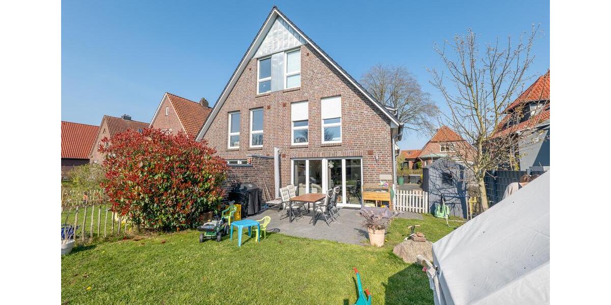 Doppelhaushälfte Stade - 4 Zimmer, 140 m&sup2;, 1.520&euro; | Angebot:26322699