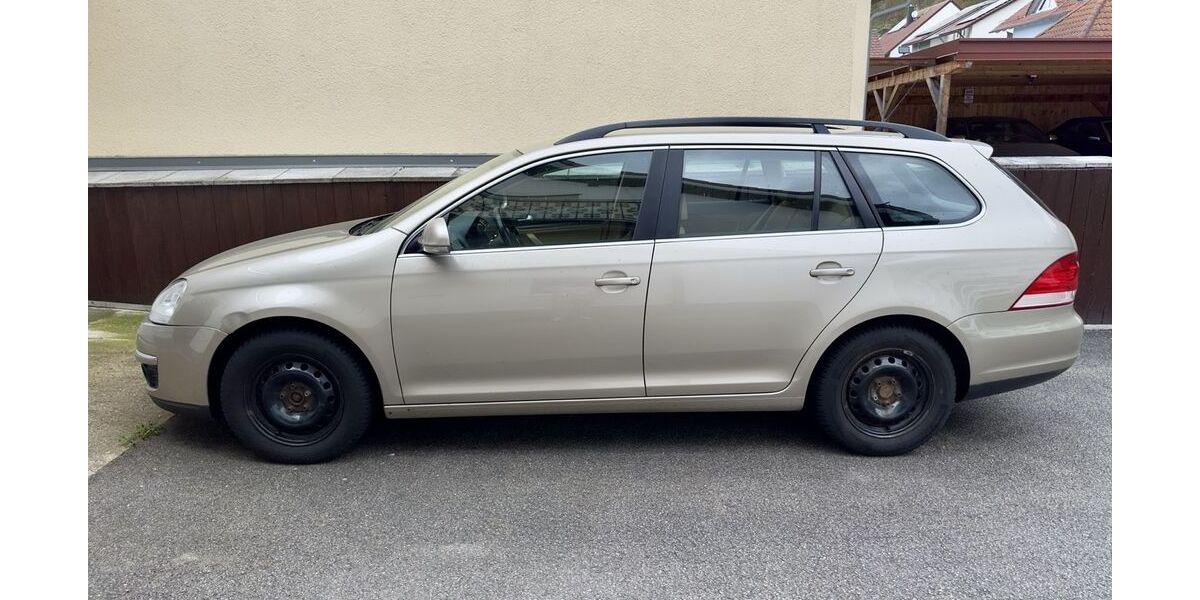 VW Golf 180.000 km 2.500 &euro; Regensburg 93049