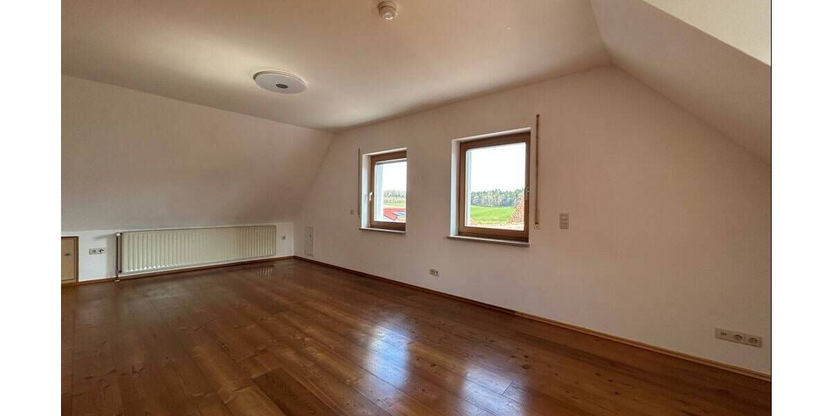Etagenwohnung Lehrberg Obersulzbach - 3 Zimmer, 85 m&sup2;, 600&euro; | Angebot:26358574